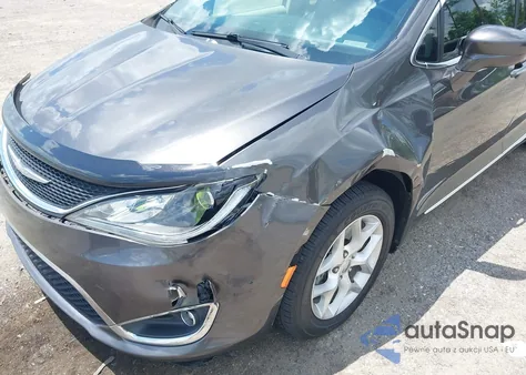 2017 Chrysler Pacifica Touring-L Plus from USA, damaged, VIN 2C4RC1EG6HR577367